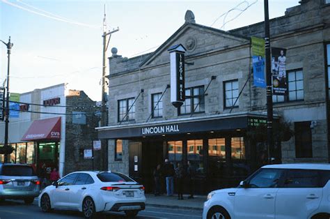 2424 N Lincoln Ave