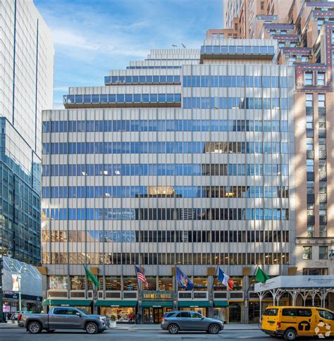 555 5th Avenue Leasing