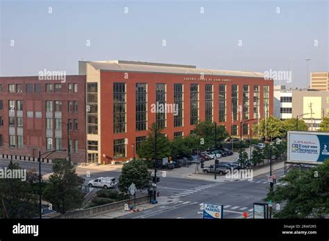 555 W Harrison St building