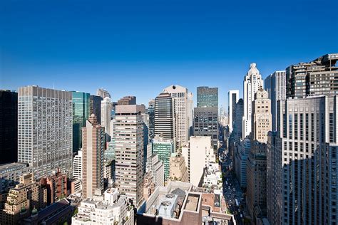 950 Third Avenue NYC Neighborhood
