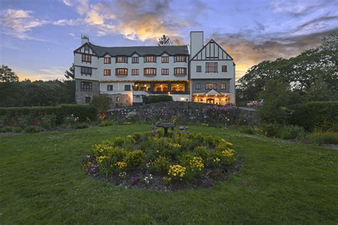 Benbow Inn