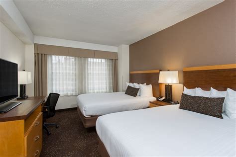 Days Inn Connecticut Ave DC Business Services