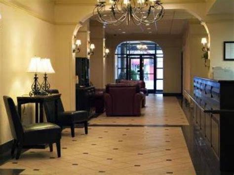 Days Inn Connecticut Ave DC Dining Options