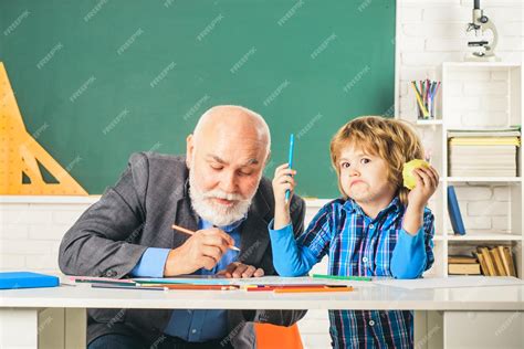 Elementary School Teacher
