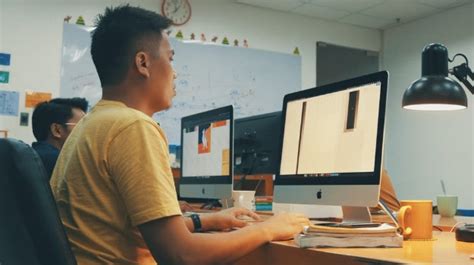 Graphic Design Instructor