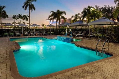 Hampton Inn Lakewood Ranch Business Services