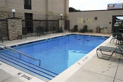 Hampton Inn St Louis Southwest Pool