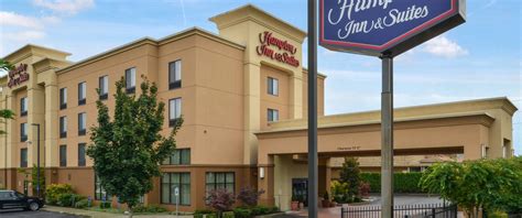 Hampton Inn Tacoma Washington Shuttle Service