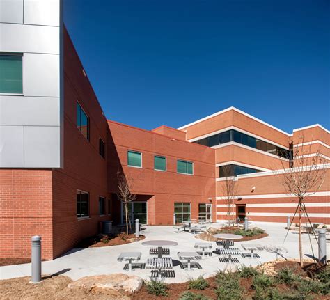 Kaiser Southwood Medical Center Convenient Location