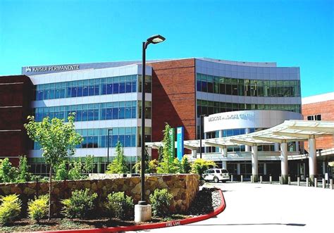 Advanced Medical Technology at Kaiser Westside Medical Center