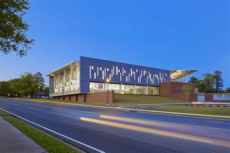 La Tech Center