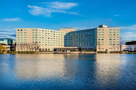 Redwood City Accommodations