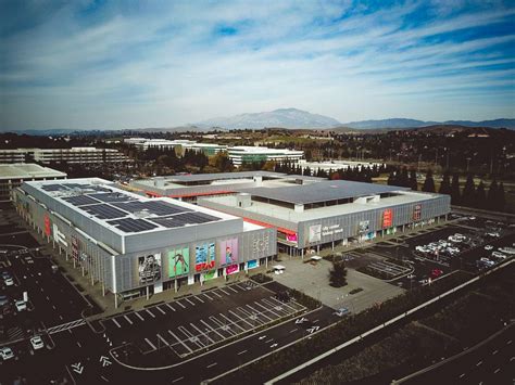 San Ramon Shopping Center