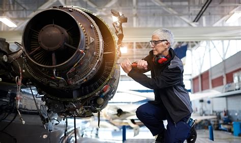 Aerospace engineer high-paying job