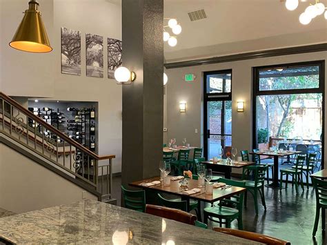 Alameda Boulevard Dining