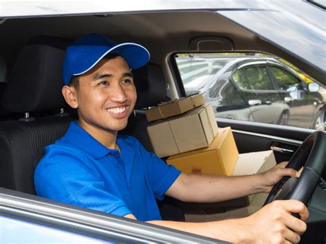 Amazon Flex delivery driver