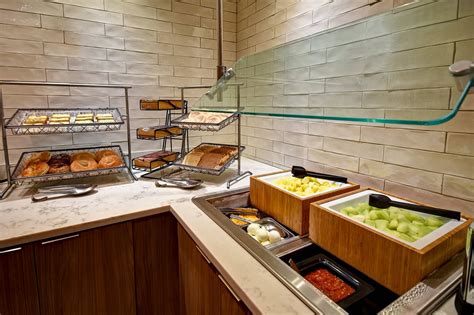 Hampton Inn Atlanta Kennesaw Breakfast