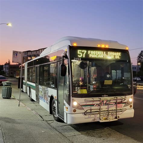 Bus Travel from Oakland to LA
