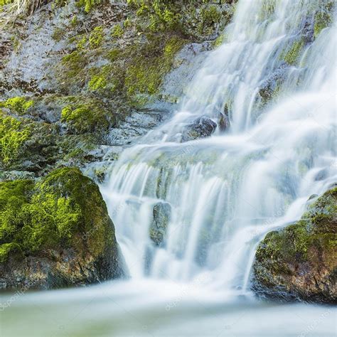 Tips for Visiting Cascade Rock