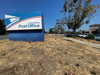 Chino Hills Post Office building