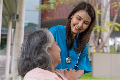 CNA Training in Fresno, CA
