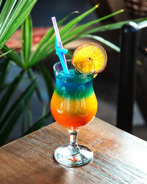 Cocktails at Scott's Seafood on the River