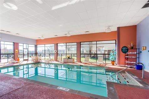 Comfort Inn Franklin TN Pool