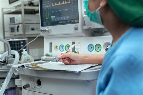 CRNA in the operating room