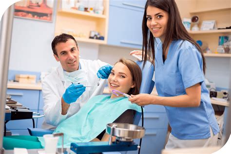 Dental assistant