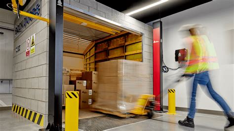 Distribution Center Solutions