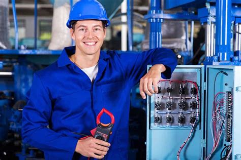 Electrician trade school