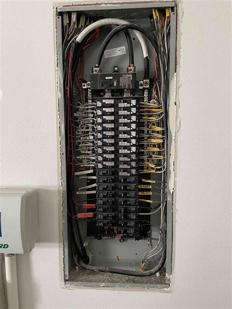 Emergency Electrician Response