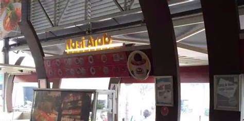 Food Court at Stoneridge Mall