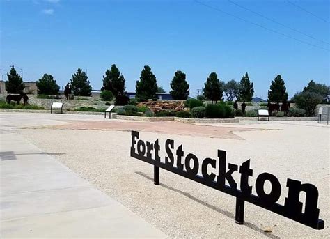 Hampton Inn Fort Stockton Business Center