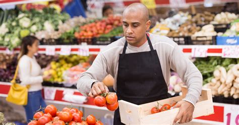 Grocery store jobs