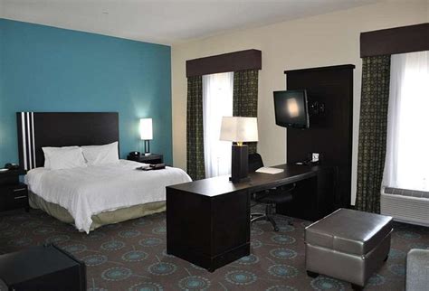 Hampton Inn Pleasanton Tx Room