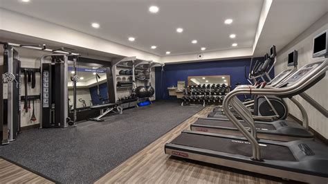 Hampton Inn Potomac Mills Woodbridge VA Fitness Center