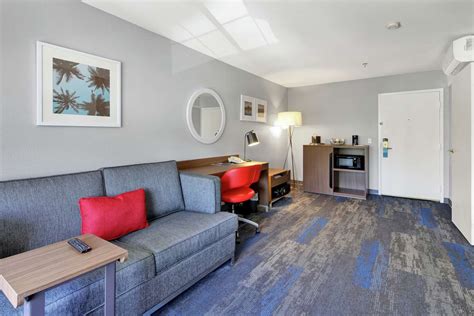 Hampton Inn Santa Ana Room Rates