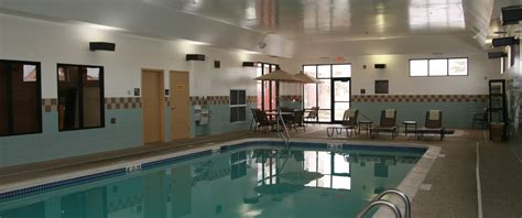 Hampton Inn West Lakeside Amenities