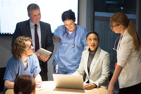 Healthcare management jobs