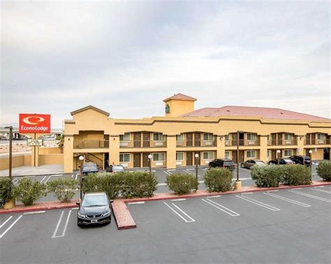 Hesperia Accommodations