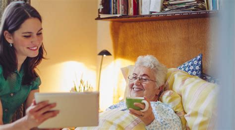 Hospice social worker