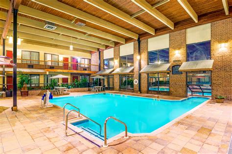 Hotel Amenities Wyndham Garden