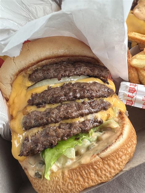 In-N-Out Burger 4x4