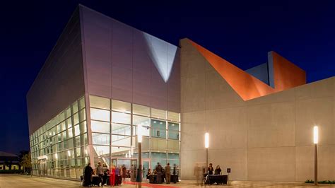 Irvine arts