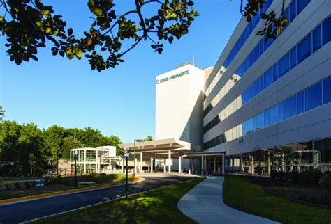 Kaiser Permanente Falls Church Medical Center Overview