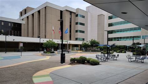 Kaiser Permanente West Los Angeles Medical Center Getting Here and Parking
