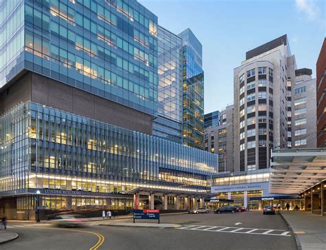massachusetts general hospital