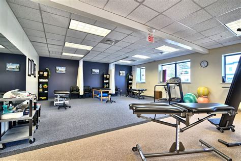 Physical therapist working in Massachusetts