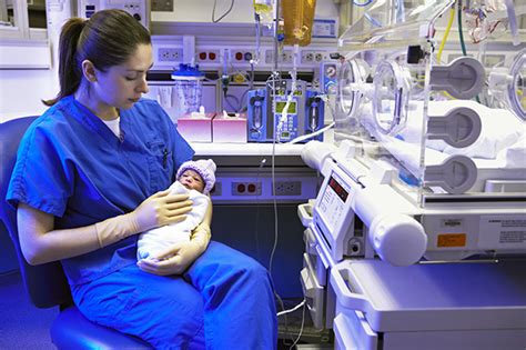 NICU CNA